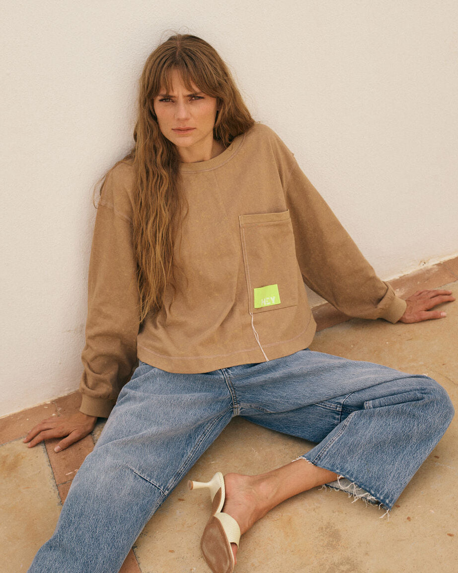 Modelshot / Foxtrot / Detail